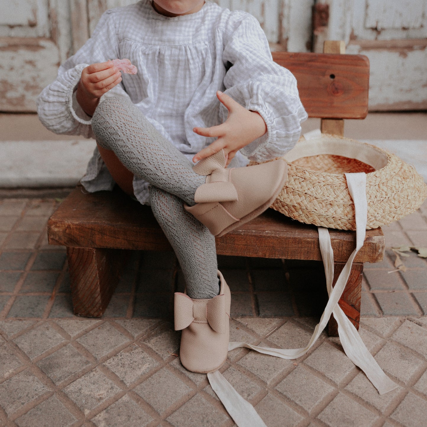 Ava Beige